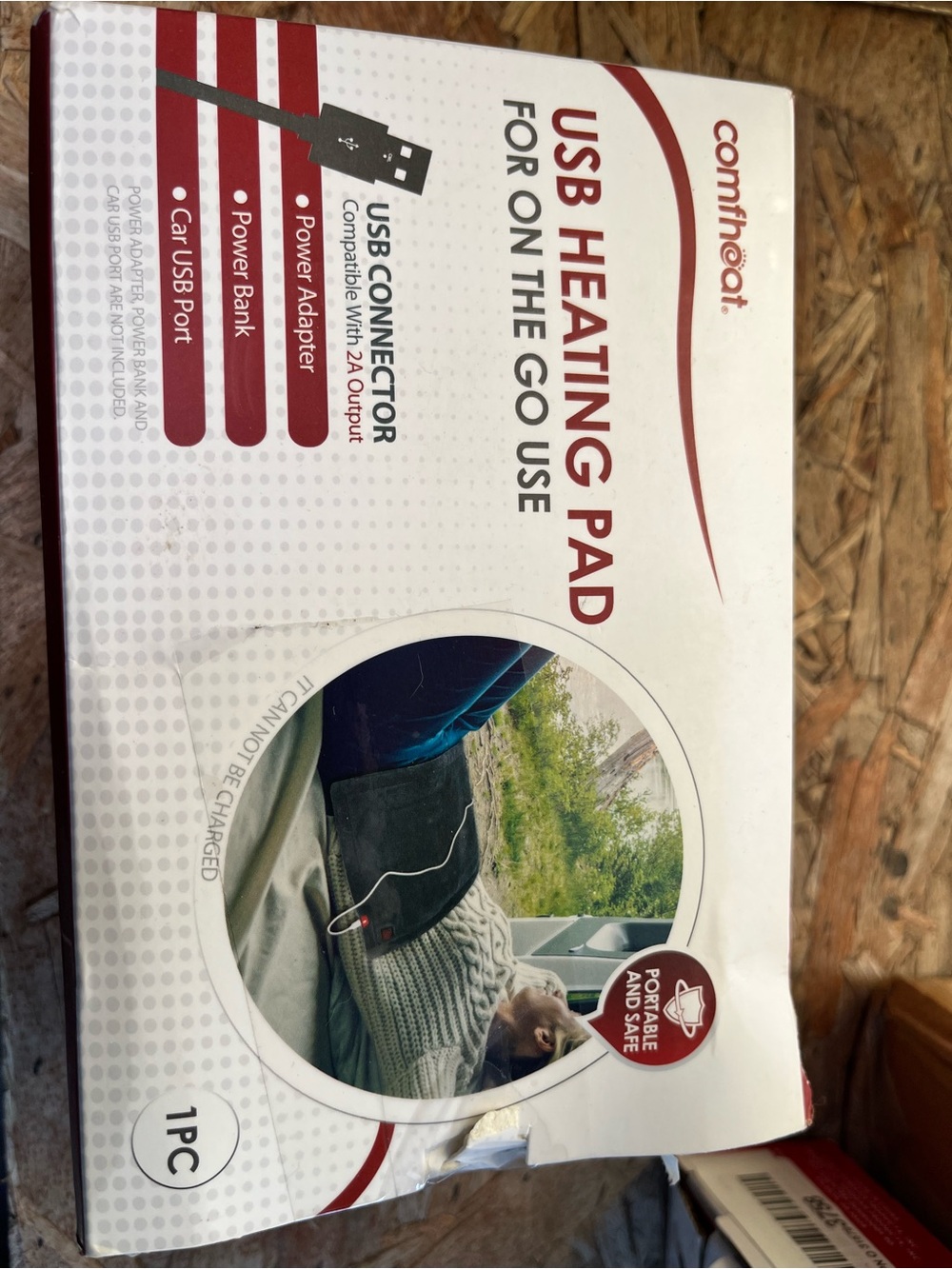 comfheat USB Heating Pad - White and Red Packaging